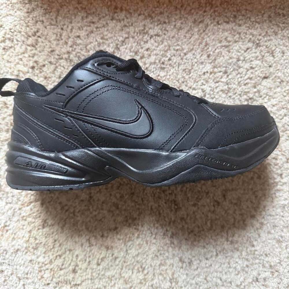 Nike Air Monarch IV 4E Wide Triple Black Sneakers 7.5